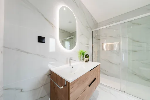 Moradia V3  moderna com piscina, vista de campo e excelente localização  Matas – Lourinhã
