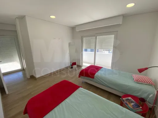 Moradia T3 Duplex com Piscina em Porto Covo