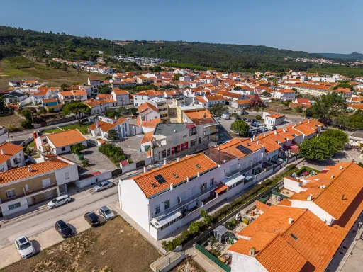 Moradia Geminada em Famalicão – Nazaré