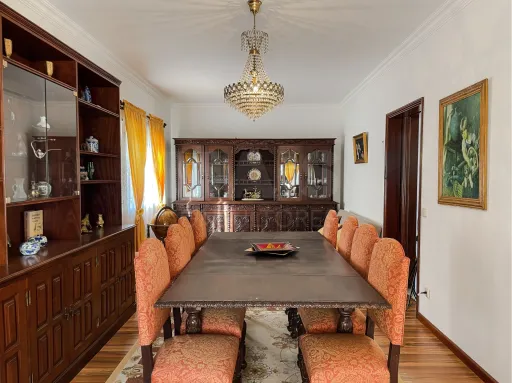 Moradia T4 em Alcabideche, Cascais – Conforto, Sustentabilidade e Espaço