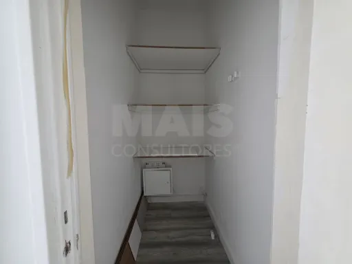 T2+1 remodelado no centro de Queluz |  Equipa Top+