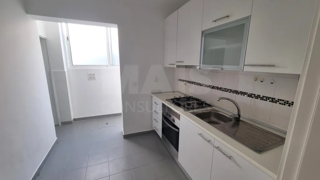 Apartamento T1 Cova da Piedade Remodelado