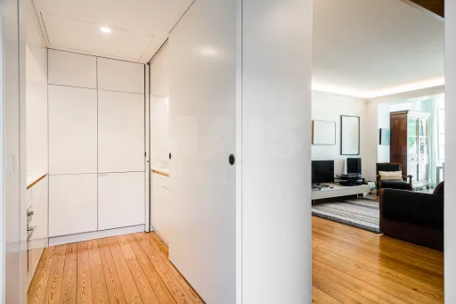T4 Duplex de Luxo com Piscina – Avenidas Novas, Lisboa
