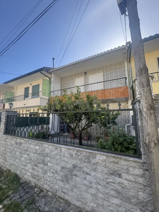 4+1 bedroom villa with terraces and box