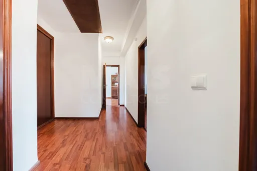 Moradia T3 com terreno