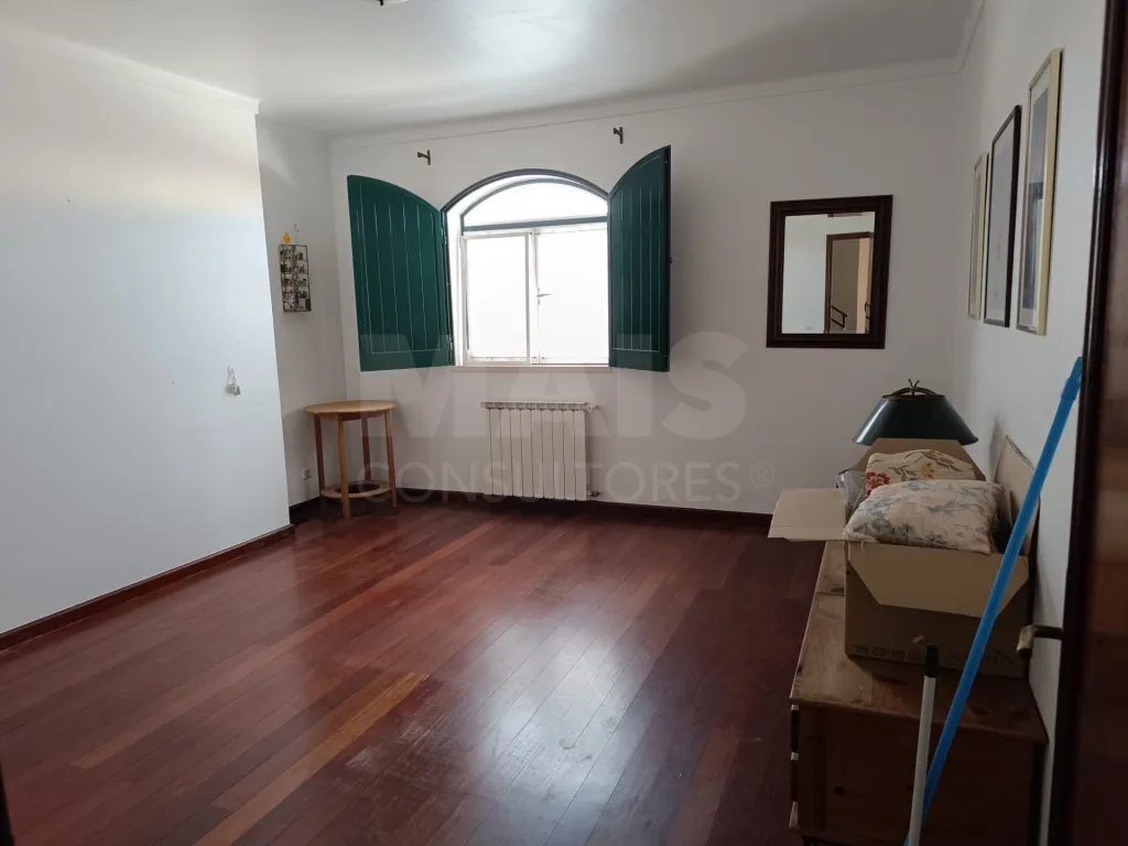 Moradia T4 em Alpiarça