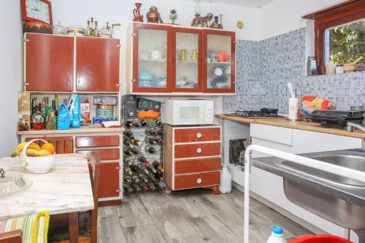 Quintinha com Moradia T2+1, em Sobral de Monte Agraço