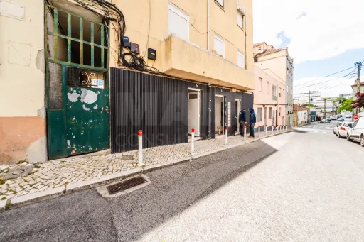 Prédio de Investimento no Prior Velho | 11 Apartamentos, Rendimento Imediato e Elevado Potencial de Valorização