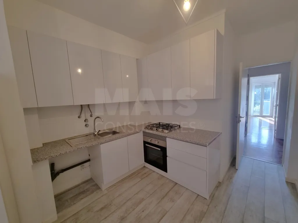 Excelente T2 - Benfica