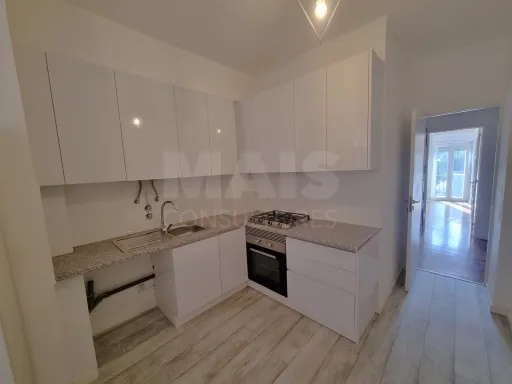 Excelente T2 - Benfica