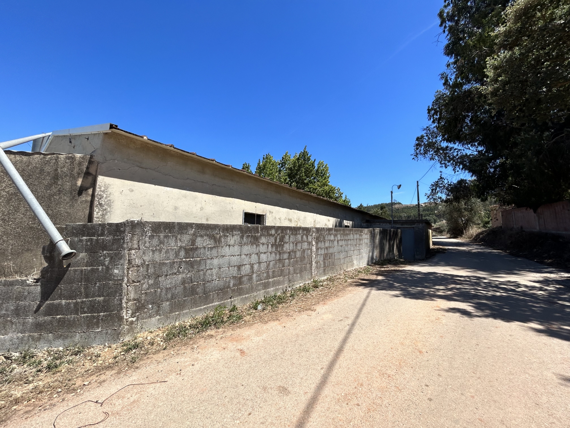 Armazéns +Terreno no Landal, Caldas da Rainha