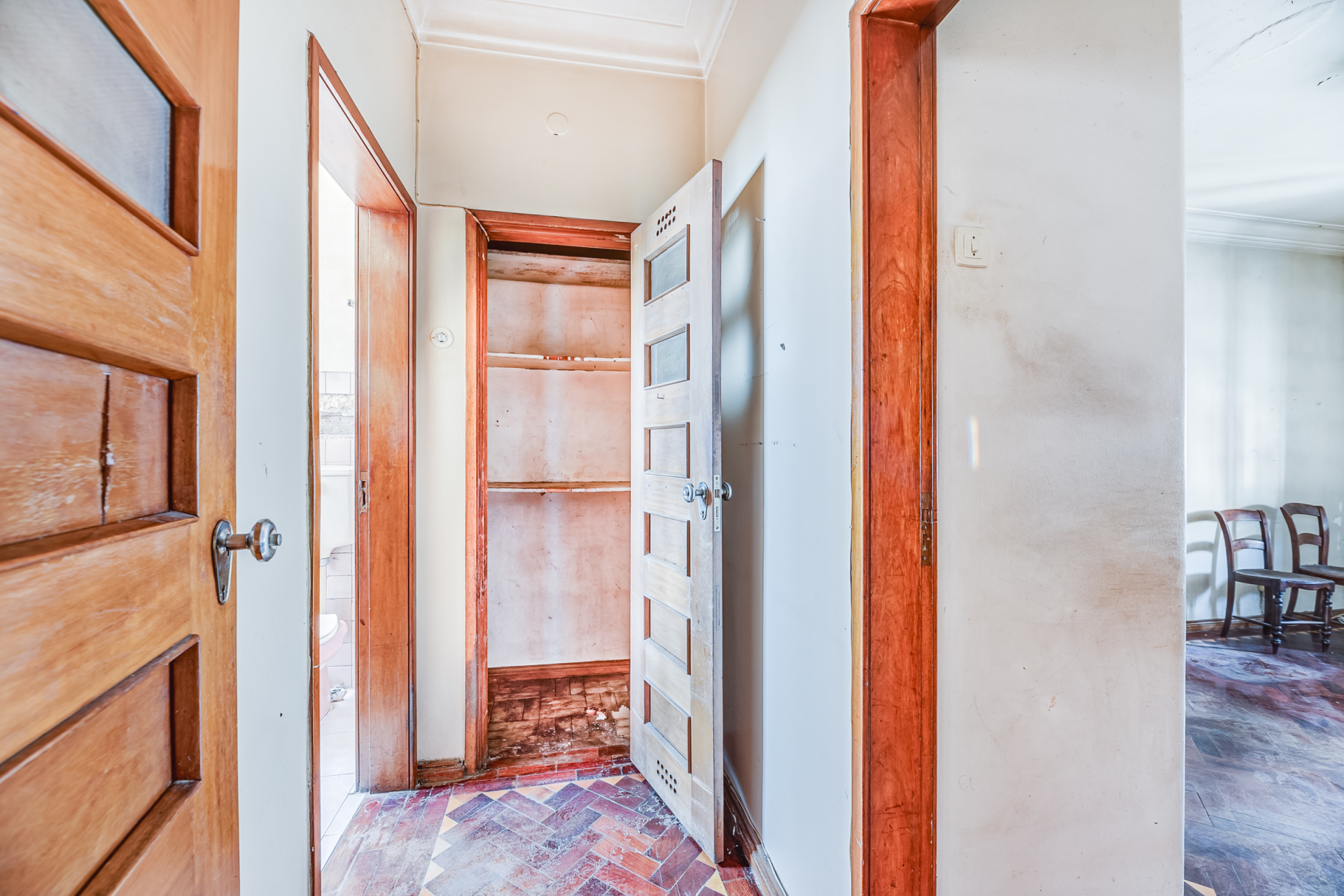 Apartamento para Remodelar no Bairro de Santos