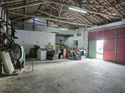 Imóvel com projeto de arquitetura para moradia T3 | Alvorninha
