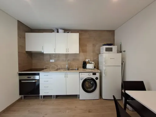 Anexo T0 independente –  ideal para uma pessoa - Sines