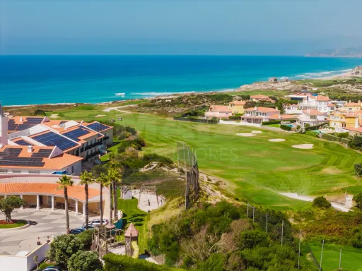 Apartamento T3 com vista mar, piscina e garagem — Praia D'El Rey Golf & Beach Resort