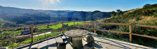 Refúgio de Campo com 5.200 m² e Vista Deslumbrante a 30 Minutos de Lisboa