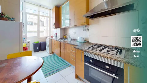 Apartamento T3 com Varandas no Centro de Massamá
