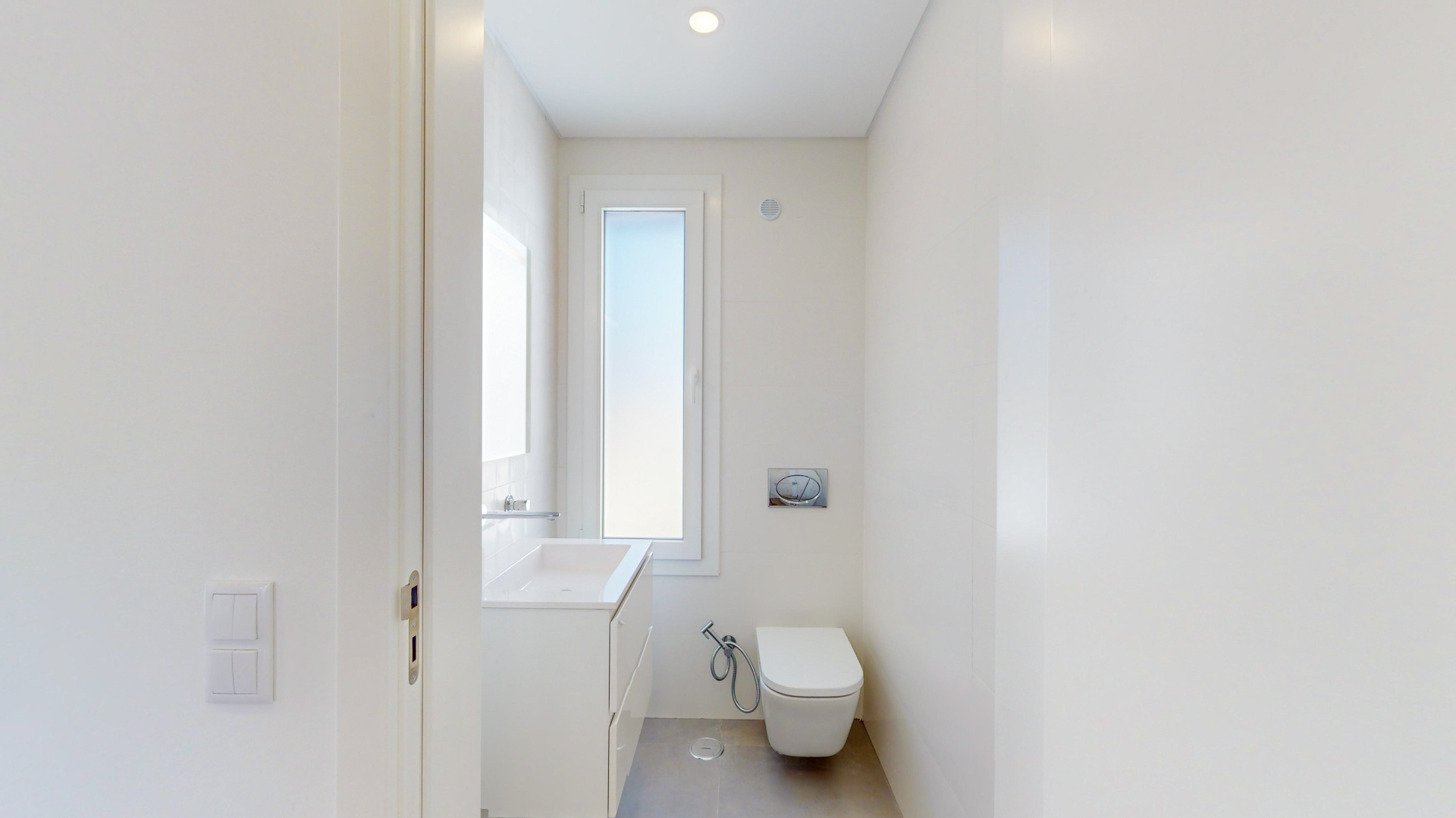 Moradias térreas T4 C\ 4 Suites e Piscina