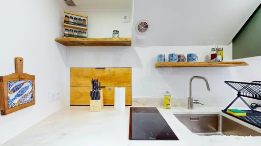 Studio in Alfama