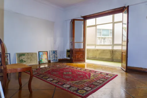 T5 com 130m² na Lapa para remodelação