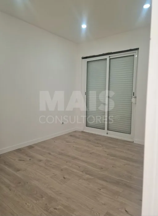 Wonderful 3-bedroom apartment in Queluz with patio