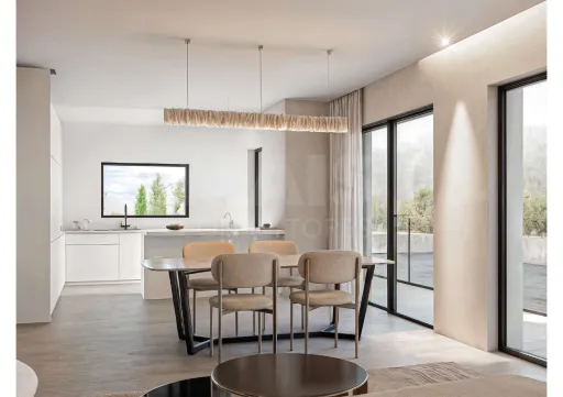 New 2-bedr. apartment with excellent sun exposure and rooftop pool