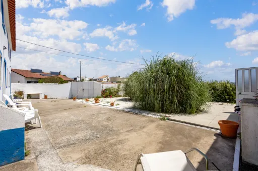 Moradia Contemporânea de Costa | Lifestyle, Investimento & Alojamento Local