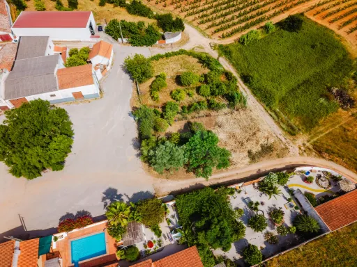 Terreno Urbanizável com Vista Serra | Brejo, Estorninho - Bombarral
