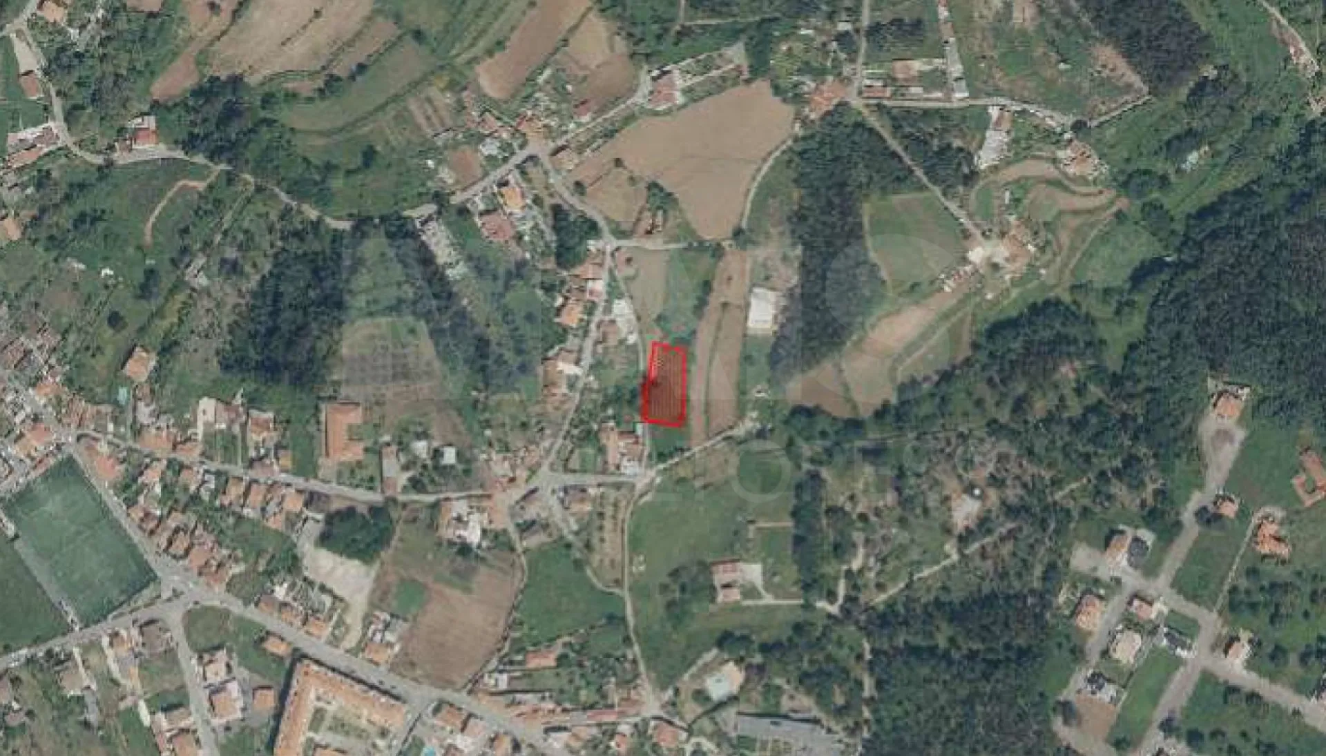 Land for sale in Vila Nova de Gaia, Portugal — €64,500