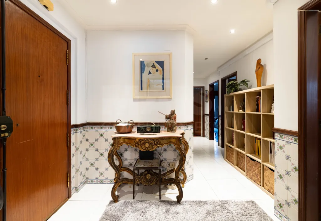 Apartamento T3 no Centro Carnaxide