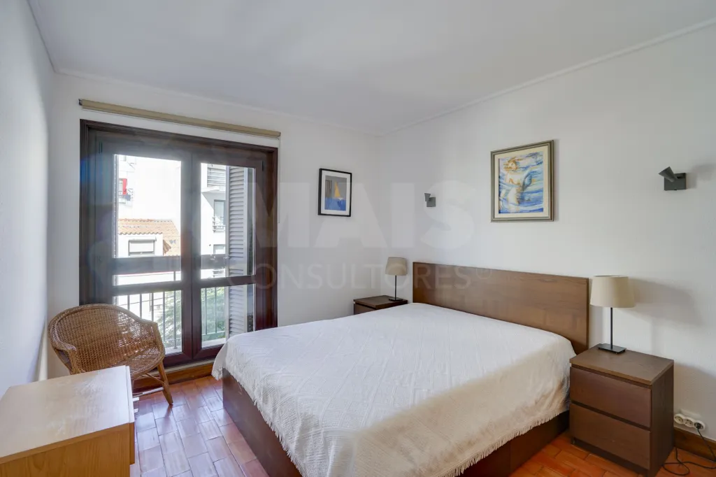 Apartamento T2 SESIMBRA | 300mt praia