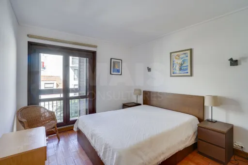 Apartamento T2 SESIMBRA | 300mt praia