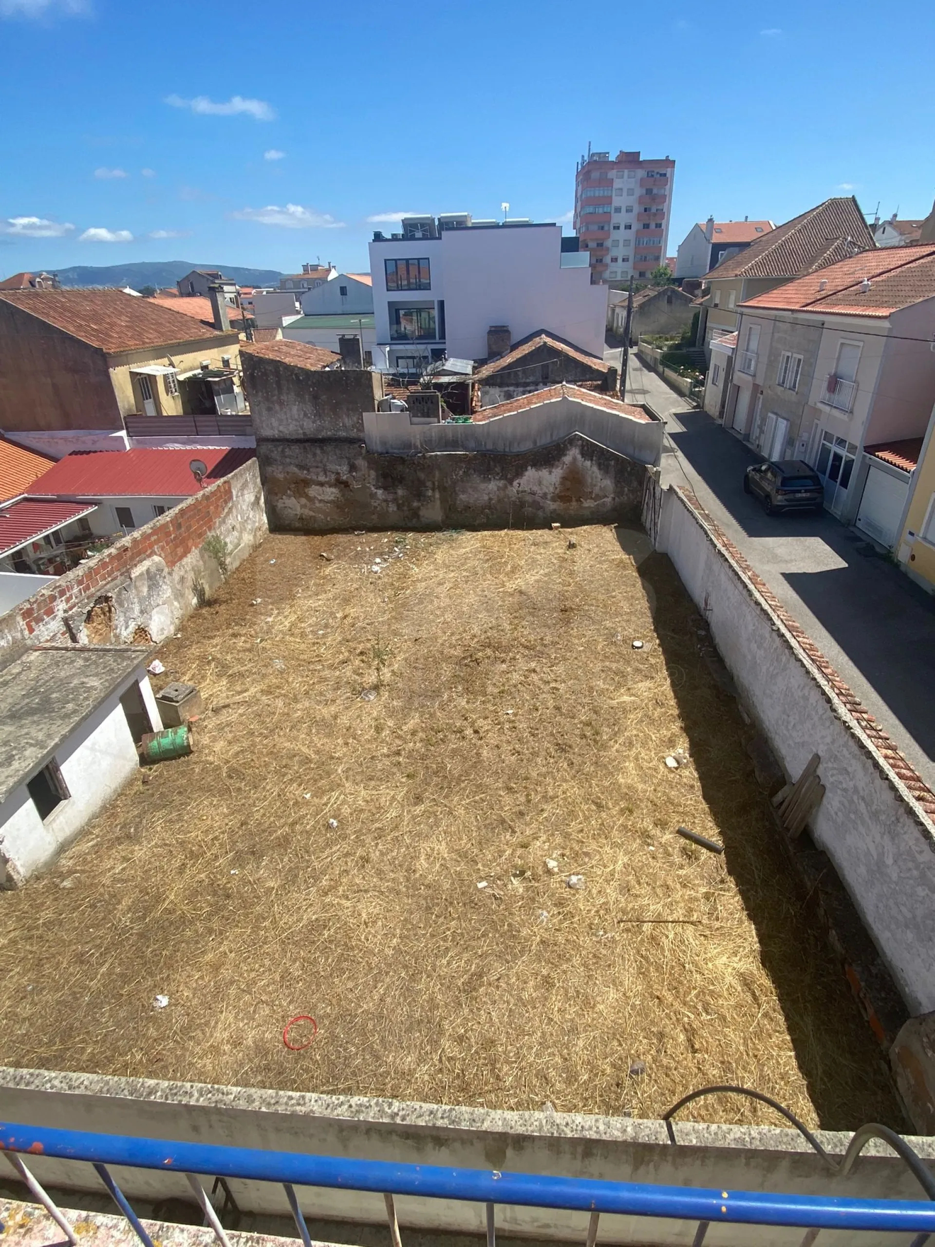 Land for sale in Bombarral, Portugal — €78,100