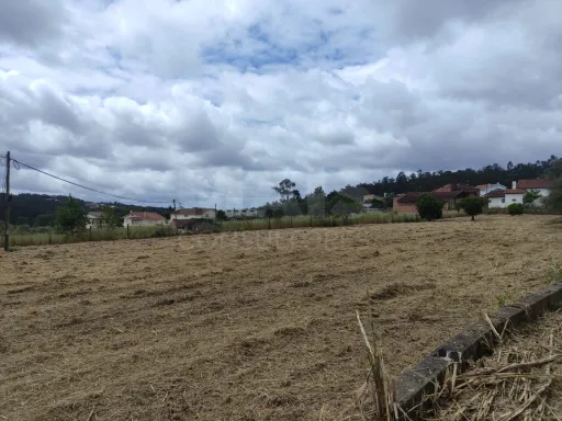 Lote de Terreno em Leiria