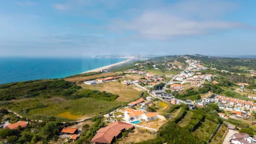 Moradia Contemporânea de Costa | Lifestyle, Investimento & Alojamento Local