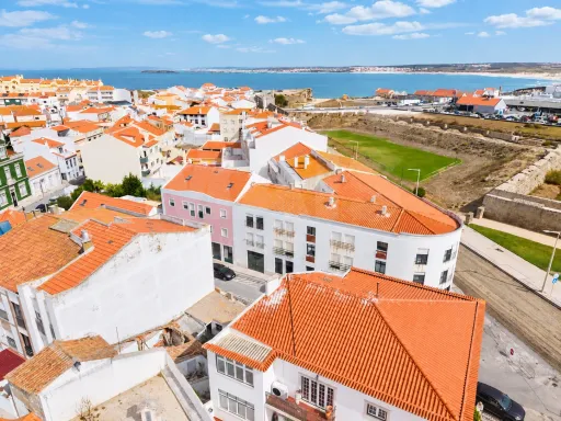 Modern Studio in Peniche | Invest by the Sea