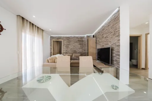 🏡Apartamento com 2 quartos, 1 deles Suite, em Ferrel I Construção 2018 I Mobilado e Equipado