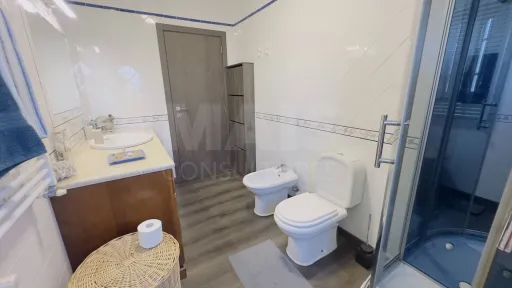 Exclusiva Moradia T4 com Jardim Privativo e Garagem | A minutos da Praia da Foz do Lizandro e da Ericeira