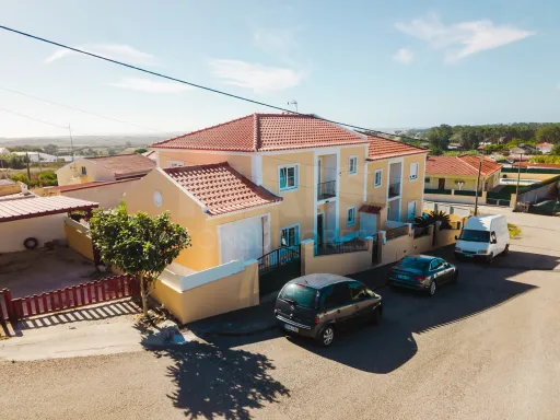 🏡 3-Bedroom House—Furnished and Fully Equipped | Jacuzzi | Garage | Backyard