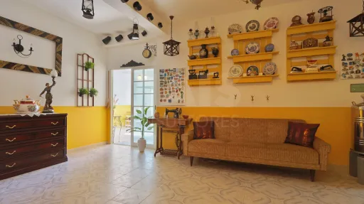 Moradia T4 c/ Jardim, Sala de Cinema e Snooker — a 30 Min de Lisboa | Milharado