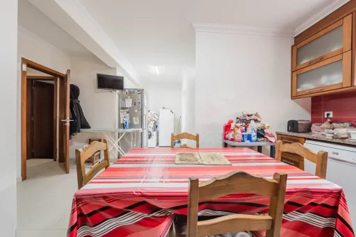 Moradia T3 no Casal Moinho – a 5 minutos a pé da Praia dos Supertubos!