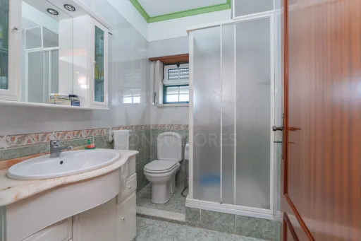 Apartamento T3 excelente localização no Porto Alto