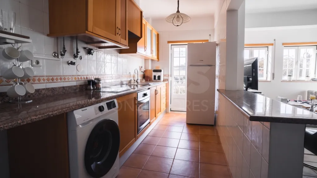 2-Bedroom Duplex Apartment in Alto das Gaeiras – Óbidos
