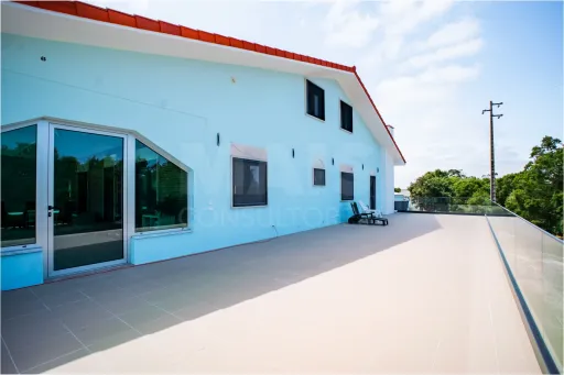 Farm with over 23,000 m², a saltwater pool, and potential for development