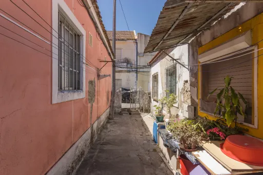 Investimento de 6 unidades em Camarate