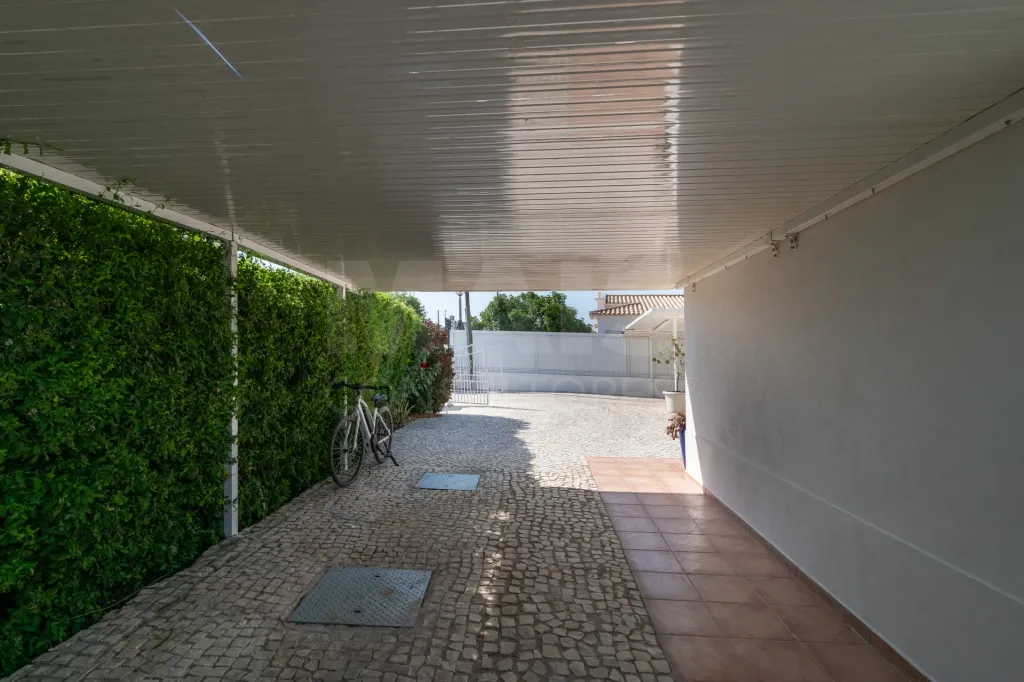 Moradia V3 em Albufeira com piscina