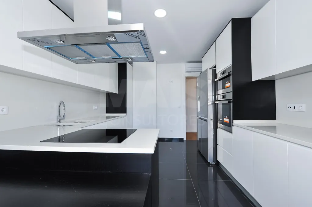 T3 Duplex Novo com Box para 2 carros e Terraço | Colinas do Cruzeiro, Odivelas