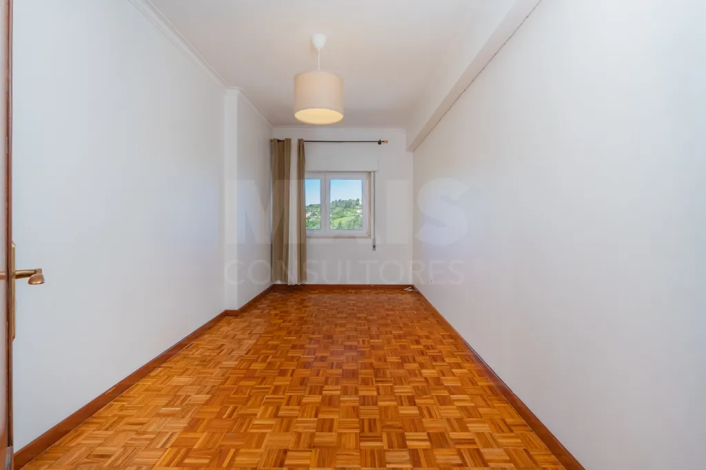 Vista Rio + Espaço Extra – O T2+1 que Vais Querer a 25 Minutos de Lisboa