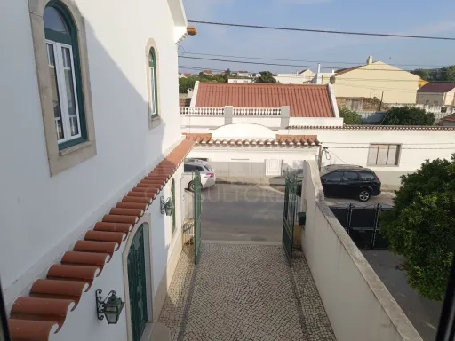 Moradia V5 em Alpiarça