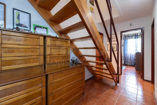 Apartamento T4 Duplex em Monte Abraão - Queluz